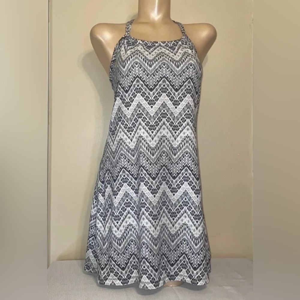PRana women’s dress XS  black grey white shelf bra mini Quinn racer rack stretch